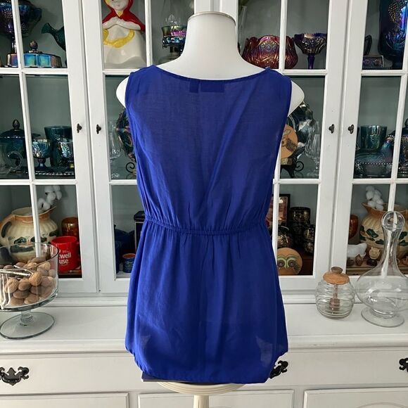 Bluish-Purple Embellished Sleeveless Top | S | ELLE - Picture 3 of 10